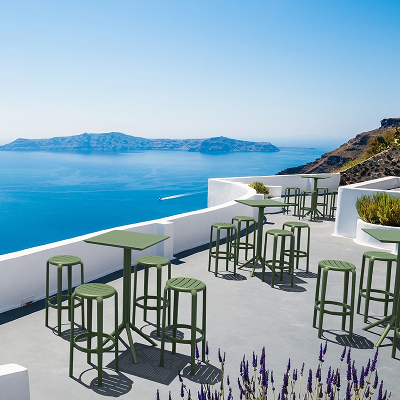 Στοιβαζόμενο σκαμπό μπαρ - Πράσινο λαδί 36x36x75 εκ. | Tom